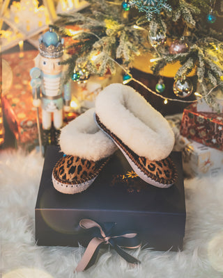 Here&#8217;s why sheepskin moccasins are the perfect Christmas gift idea