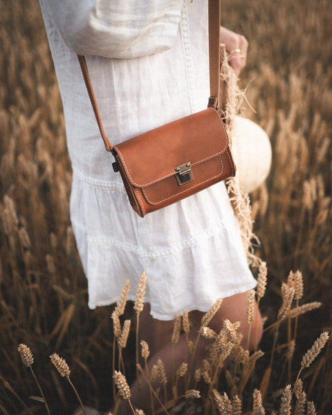 SISA☆AMBER CROSS BAG The Amber cross body bag - Sheepers – Sheepers UK