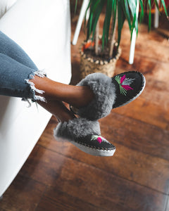 The Light Grey Sheepers Mule