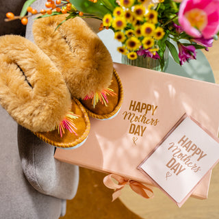 Mother's Day Fudge Sheepers slippers gift set