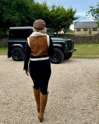 Aviator Style Sheepskin Gilet – Camel & Cream Shearling with Belt Detail